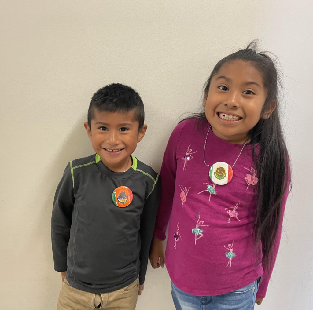 Students made homemade flag buttons to celebrate Hispanic Heritage Month! 